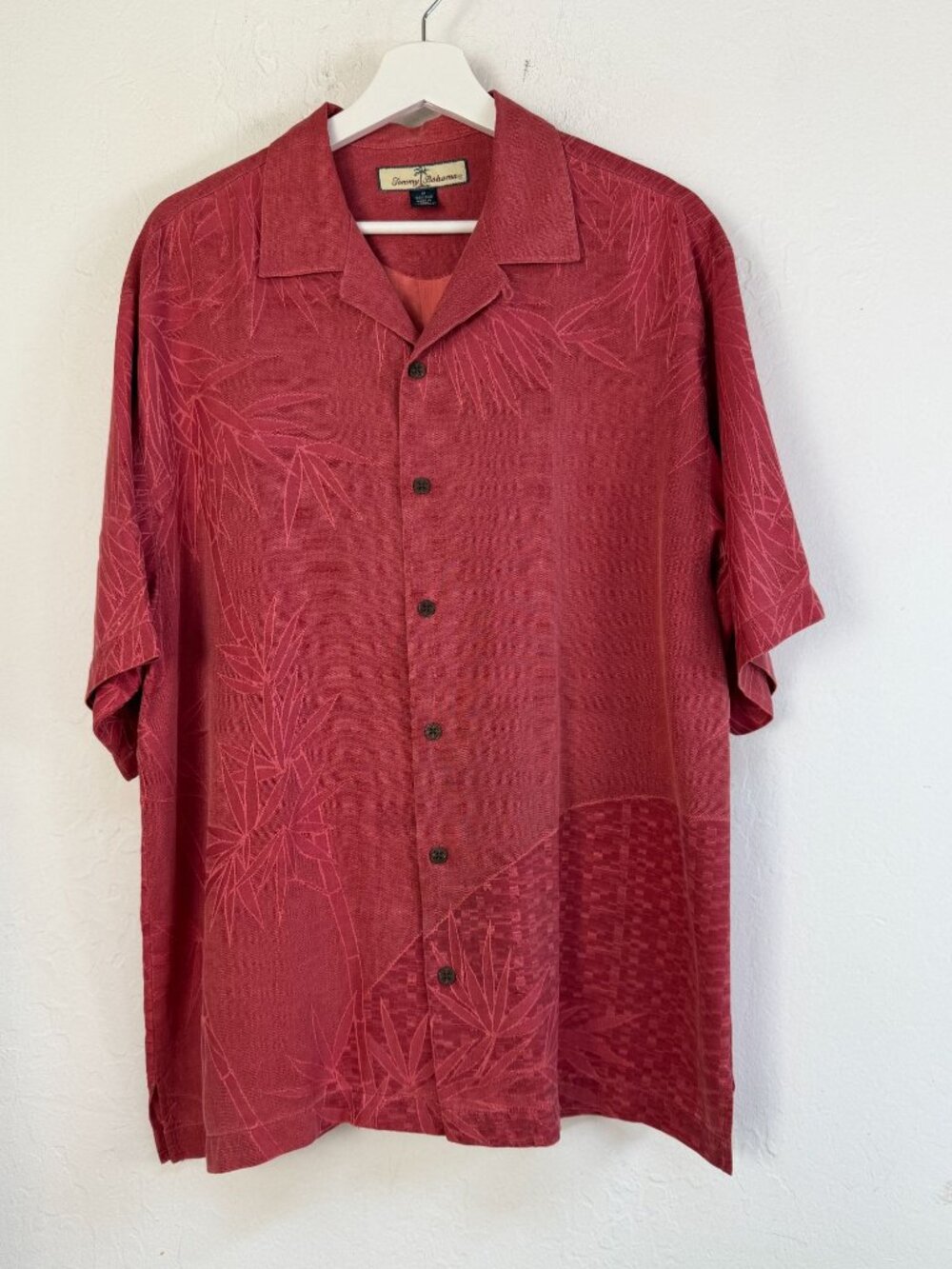 Tommy Bahama Mens Silk Hawaiian Shirt Red Bamboo Jacquard Camp Button Up Medium